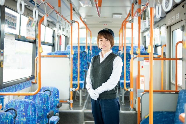 バス運転手 田邊亜紀さんのインタビューを公開 北海道 未来のしごとの参考書 バス運転手 田邊亜紀さんのインタビューを公開 北海道 未来のしごとの参考書