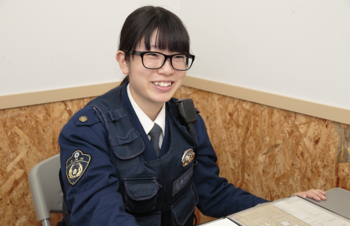 市民の安全な暮らしを守る 警察官 新人巡査さんインタビュー 北海道 未来のしごとの参考書